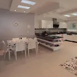 Magnifique Villa Avec Piscine, Pour Vos Vacances !