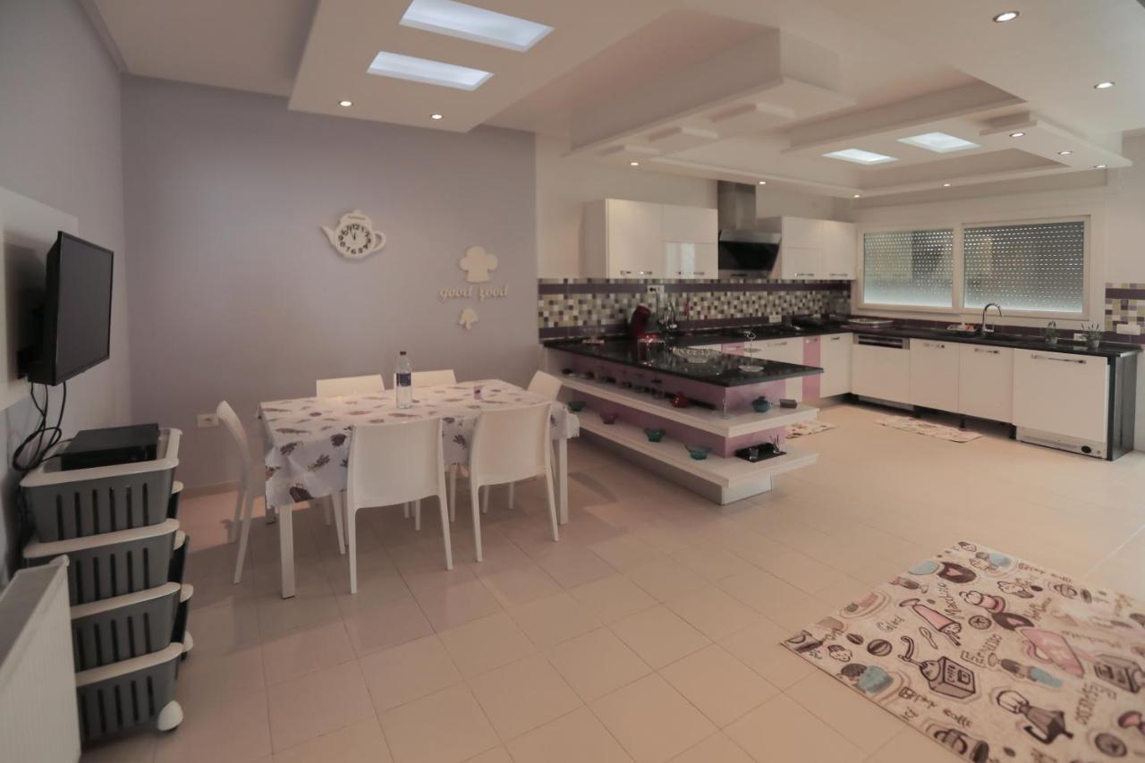 Villa Magnifique Avec Piscine, Pour Vos ! *