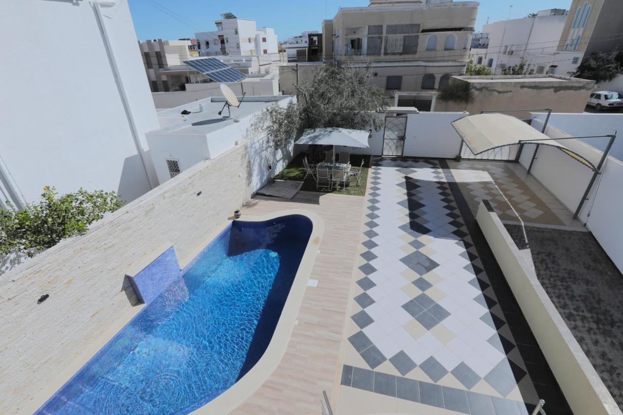 Magnifique Avec Piscine, Pour Vos ! Villa